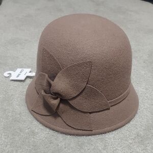 Nine West Brown Cloche Hat with Leaf Bow